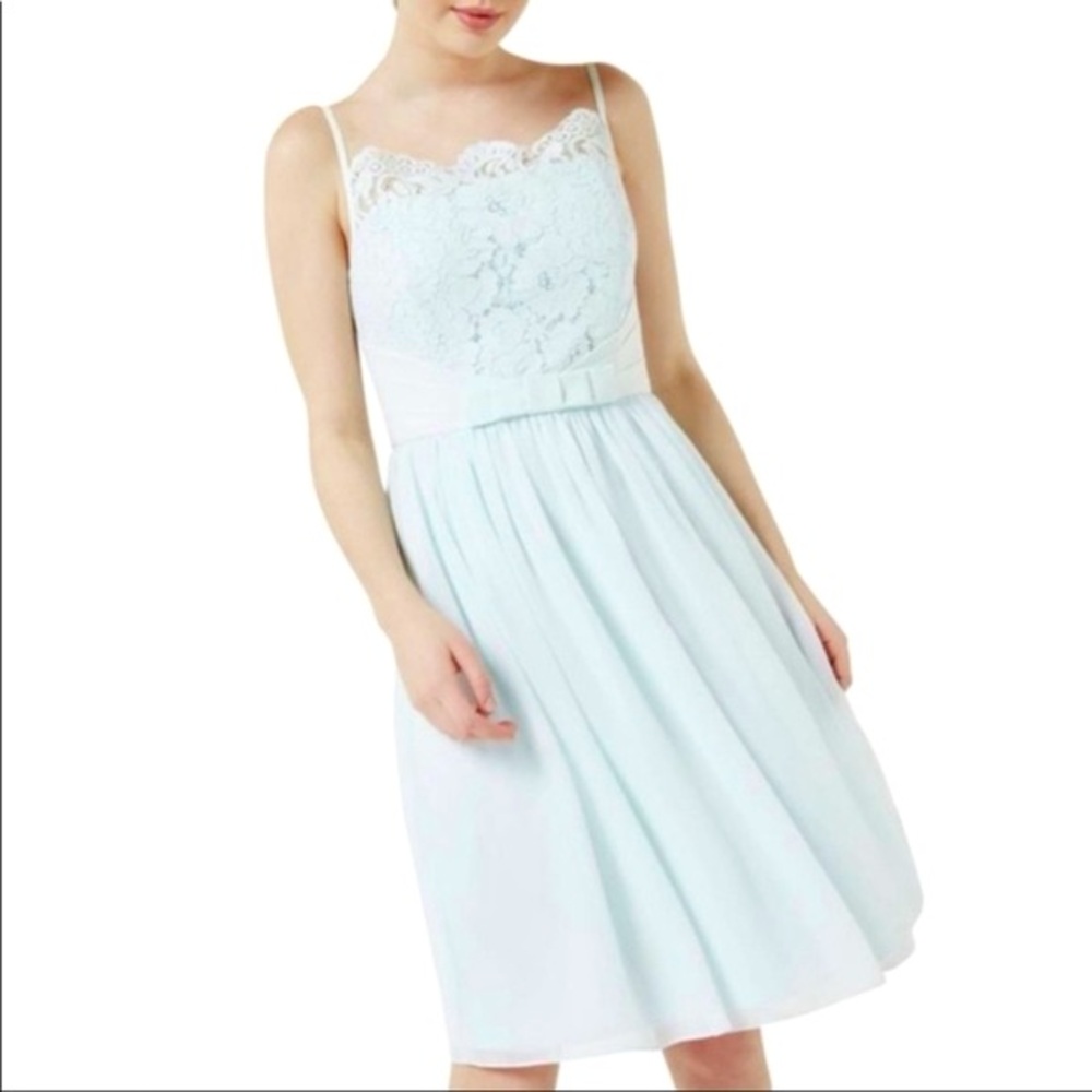 Beautiful flowy dress-BNWOT